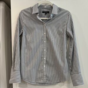 Banana Republic Women’s Gray and White Striped Shirt